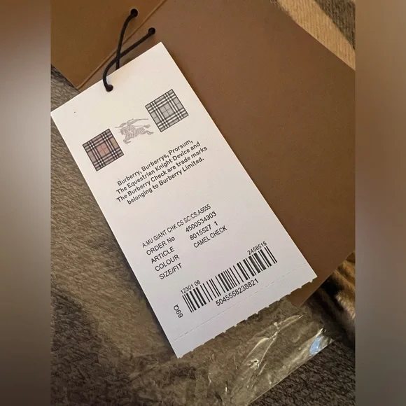 New Burberry check classic cashmere scarf unisex scarf - Picture 12 of 16